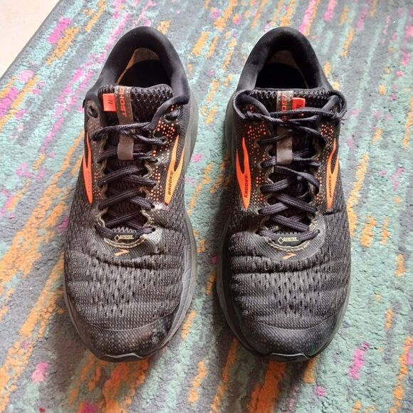 Brooks Ghost 11 Gore-Tex Running Shoe Men size 9.5D Black Orange Sneaker - Picture 2 of 10